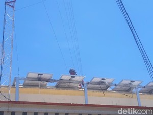 Desa di Semarang Bikin WiFi Tenaga Surya untuk Warga