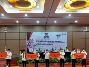 Janji 4 Paslon Pilkada Sumbar: Angkat Honorer hingga Kesehatan Gratis