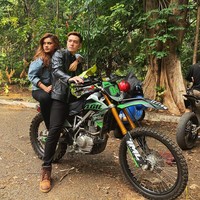 Anthony dan Audi bisa dibilang terjebak cinta lokasi. Keduanya bertemu saat sama syuting sinetron berjudul Boy.  Foto: Instagram