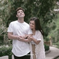 Audi Marissa dan suaminya Anthony Xie saat ini tengah di fase bulan madu. Setelah resmi menikah pada 12 September, Audi dan Anthony tengah menikmati masa-masa indah sebagai pasutri.  Foto: Instagram