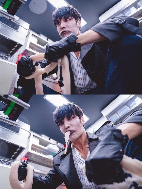 Berperan Jadi Zombie, Choi Jin Hyuk Makan Usus Sapi Mentah