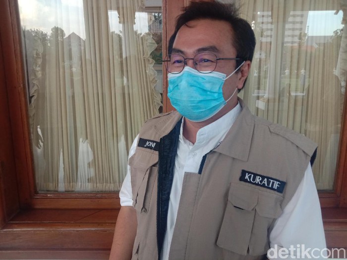 Angka kematian dalam kasus COVID-19 di Jatim mencapai 3.062. Ketua Gugus Kuratif Satgas COVID-19 Jatim dr Joni Wahyuhadi menjelaskan, pedoman pencatatan angka kematian tersebut sesuai aturan WHO.