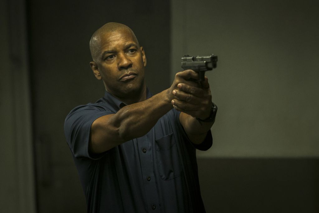 McCall (DENZEL WASHINGTON) takes out one of Slavi's thugs (NASH EDGERTON) in Columbia Pictures' THE EQUALIZER.