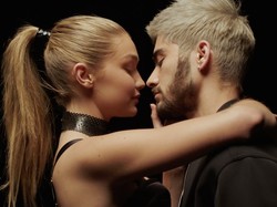 Pengakuan Mengejutkan Zayn Malik: Tak Pernah Jatuh Cinta dengan Gigi Hadid