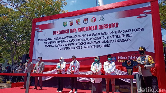 Pengundian nomor urut Paslon yang bertarung di Pilbup Bandung.