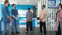 Dengan bantuan beasiswa pendidikan dan laptop yang diberikan mampu memotivasi anak-anak serta tenaga pendidikan SLB B Sana Dharma untuk menjadi generasi-generasi penerus bangsa yang cerdas dan berkepribadian tinggi. Istimewa
