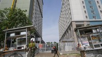 Suasana wisma atlet yang berlokasi di Pademangan, Kemayoran, Jakarta Pusat, yang dijadikan tempat isolasi bagi orang yang bergejala maupun tanpa gejala, Jumat (24/9/2020).   