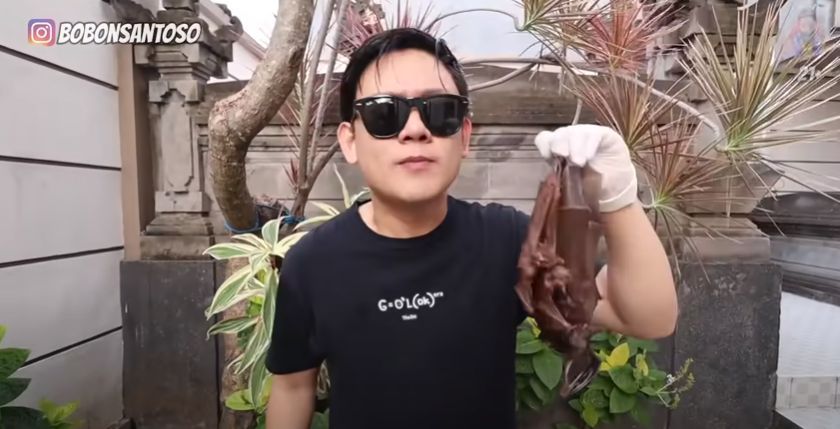 Heboh Chef Arnold dan YouTuber Bobon Santoso Adu Sindir Cara Memasak