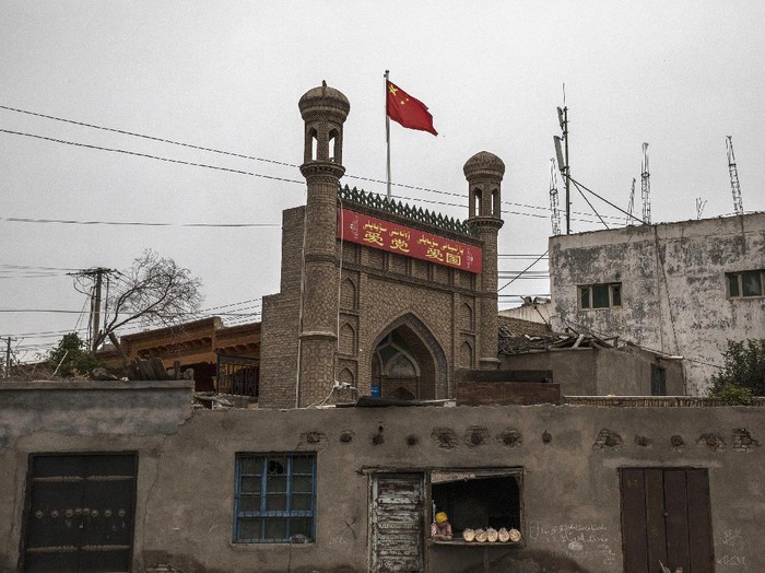 Sebuah lembaga think tank Australia melaporkan bahwa otoritas China telah menghancurkan ribuan masjid di Xinjiang dalam beberapa tahun ini.