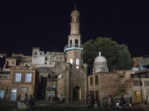 Masjid di Xinjiang Jadi Kafe hingga Italia Geser Indonesia dari Negara Terbaik