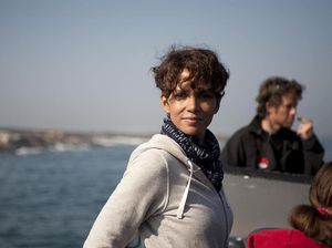 Sinopsis Dark Tide, Kisah Halle Berry Sang Pembisik Hiu
