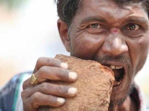 Hobi Makan Rambut hingga Kaca, 5 Gangguan Makan Teraneh di Dunia