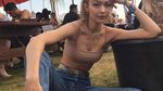 Bukti Supermodel Gigi Hadid Pencinta Fast Food