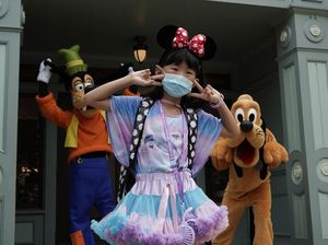 Disney Tetap Wajibkan Pakai Masker Walau Pengunjung Sudah Divaksin