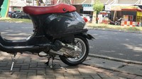 Secara detail, di bagian CVT disematkan part baru, mulai roller, per kopling, kopling, drum, dan beberapa bagian lainnya dengan komponen aftermarket merek Polini dan Malossi. Foto: Scooter VIP