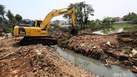 Waduk itu diharapkan dapat mencegah banjir yang kerap melanda Cipinang Melayu.
