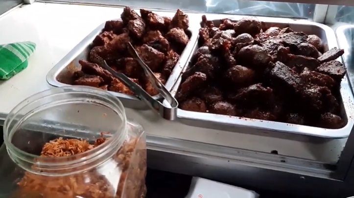 Korban PHK Jualan Nasi Kuning di Bogor Omzet Rp 17 Juta
