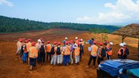 Tujuannya untuk menjamin produk yang dihasilkan perusahaan memenuhi persyaratan yang ditetapkan badan standar dunia yaitu ISO. Sedangkan Sertifikat ISO 14001:2015 adalah standar yang disepakati secara internasional dalam menerapkan persyaratan untuk sistem manajemen lingkungan (SML). Foto: dok. CNI