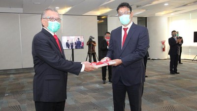 Sertijab Ketua Dewan Komisioner LPS