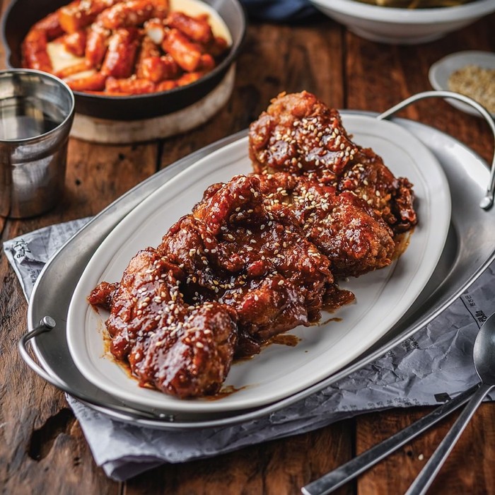 Kriuk Renyah Korean Fried Chicken Bisa Dipesan di 5 Tempat Ini