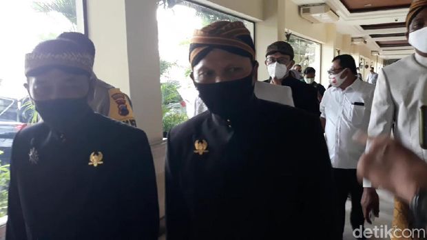 Bagyo Wahyono-FX Supardjo (Bajo) saat menghadiri deklarasi kampanye damai Pilkada Solo di The Sunan Hotel, Sabtu (26/9/2020)