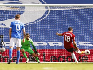 Penalti di Menit Akhir Menangkan MU, Ini Kata Bruno Fernandes