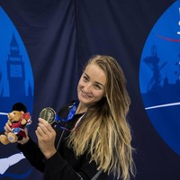 Di usia 16, Elena menekuni olahraga renang sampai kini menjadi atlet yang sukses. Dia sudah lima kali memenangkan medali emas di kejuaraan Eropa.  Foto: dok. Instagram