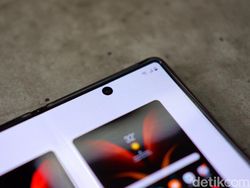 Super Mewah! Menggenggam Ponsel Sultan Harga Rp 33,9 Juta