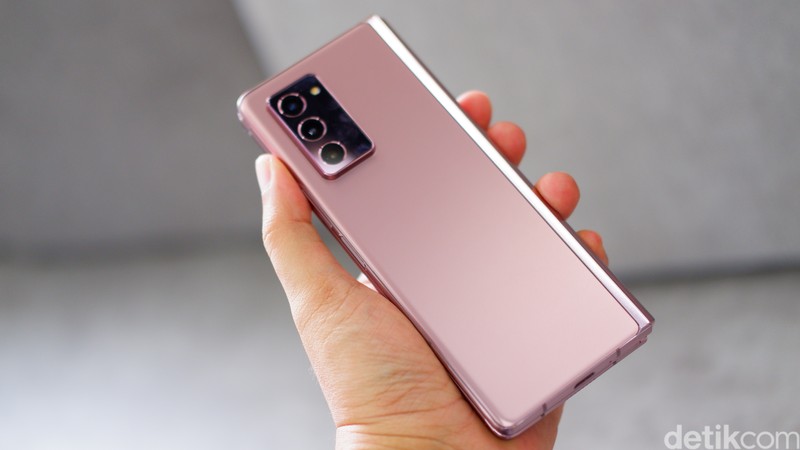 Galaxy Z Fold 2