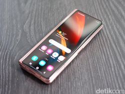 Super Mewah! Menggenggam Ponsel Sultan Harga Rp 33,9 Juta