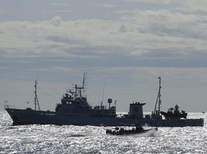 Korsel Sita Kapal Nelayan Korut, Lepas Tembakan Peringatan