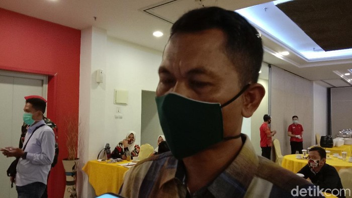 Kepala Dinas Kesbangpol Kabupaten Kudus, Harso Widodo saat ditemui di sela diskusi publik di salah satu hotel di Kudus, Sabtu (26/9/2020).