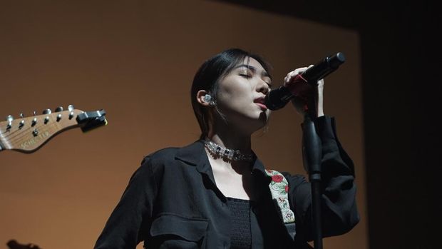 Konser virtual Nanti Kita Cerita Tentang Hari Ini (NKCTHI)
