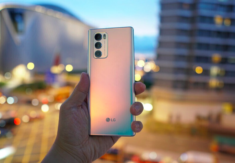 LG Wing