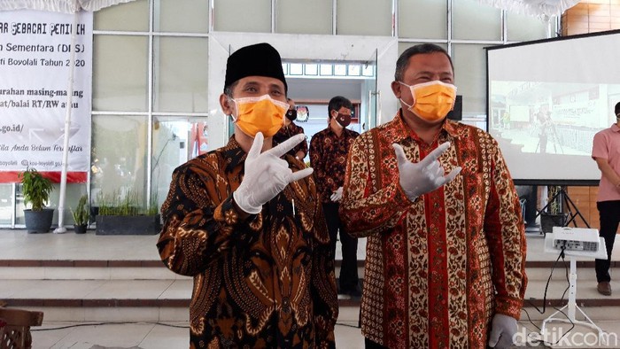 Paslon tunggal M. Said Hidayat dan Wahyu Irawan saat menghadiri ikrar kampanye damai Pilkada Boyolali, Sabtu (26/9/2020)