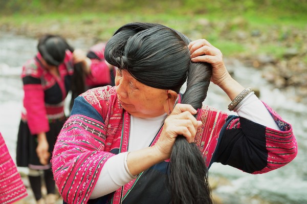 Potret Suku Yao di China, Pemilik Rambut Terpanjang Dunia