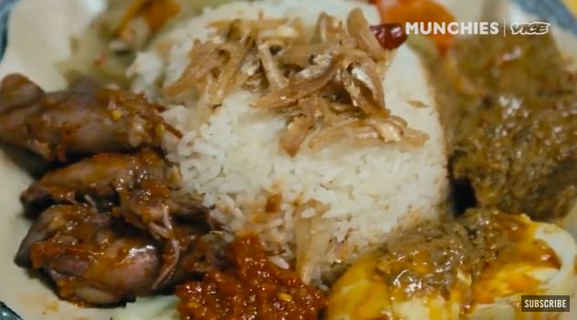 Terkecil di NYC, Warung Kamis Ini 'Ngumpet' dalam Toko Sembako