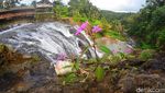 Potret Curug Bilik yang Menyegarkan