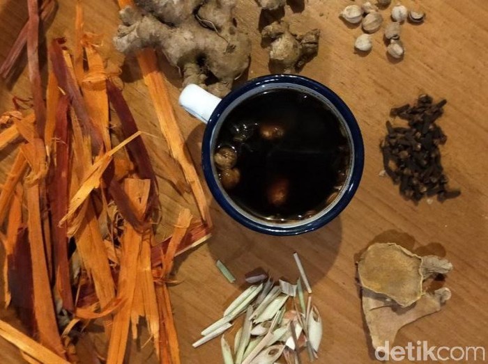 Minum Kopi Rempah di Jombang untuk Tingkatkan Imunitas