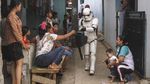 Saat Spiderman hingga Stormtrooper Mengais Rezeki di Depok