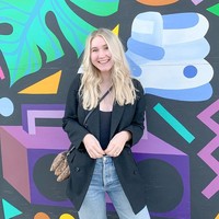 Tapi di 2017, Sophie mengubah konten di Instagramnya dari pakaian seksi menjadi lebih tertutup. Keputusannya untuk setop posting berbikini adalah terkait dengan body image atau citra tubuh. Dia tidak ingin dirinya menjadi sumber insecure untuk orang lain. Foto: dok. Instagram