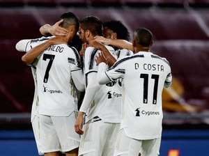 Koeman Sebut Barcelona Kalah Kuat dari Juventus di Grup G