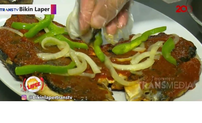 Bikin Laper! Kerang Kampak Keju hingga Kepiting Bakar Istimewa