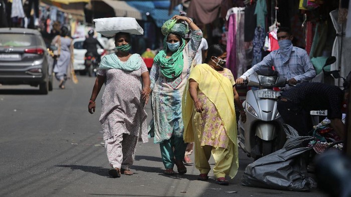 Otoritas India melaporkan total kasus virus Corona (COVID-19) di wilayahnya telah menembus angka 6 juta.