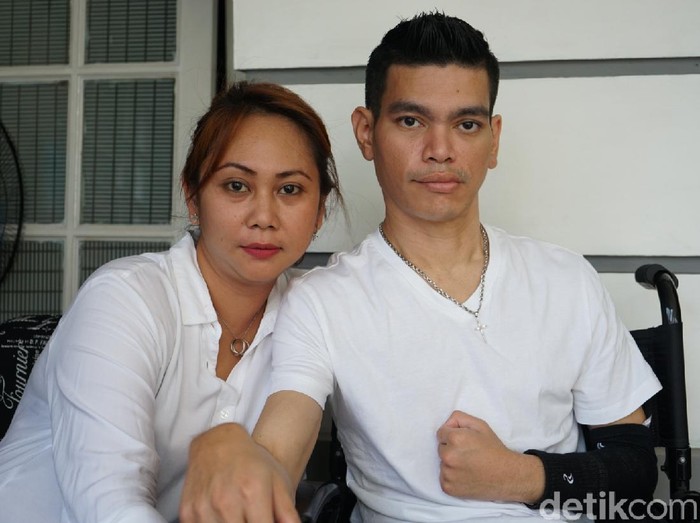 El Ibnu dan Sarah saat ditemui di kawasan Cikarang.