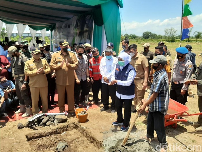 gubernur khofifah Peletakan Batu Pertama Pembangunan RSUD Baru Rujukan Di Wilayah Tapal Kuda Kota Probolinggo