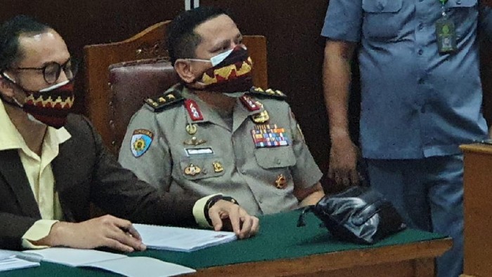 Irjen Napoleon Bonaparte menghadiri sidang praperadilan di PN Jaksel