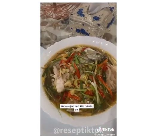 Bikin Gak Tega, Netizen Bagikan Tutorial Memasak Ikan Arwana Steam