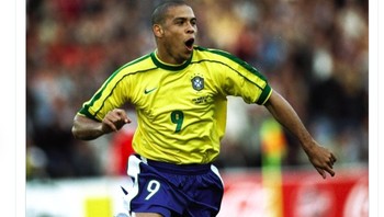 Jamie Vardy jadi layaknya Ronaldo saat menghabisi City. Foto: Twitter