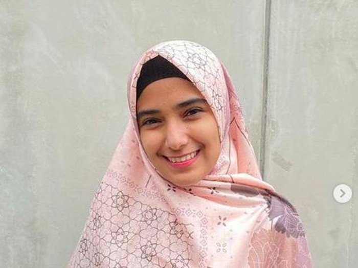 Nadya Mustika rilis lagu